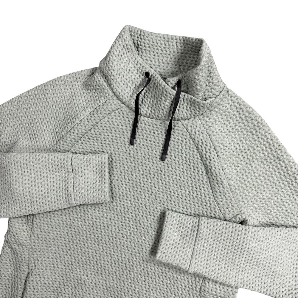 L.L.Bean Women’s XS Mint Green Textured Funnel Neck Pullover Kangaroo Pocket